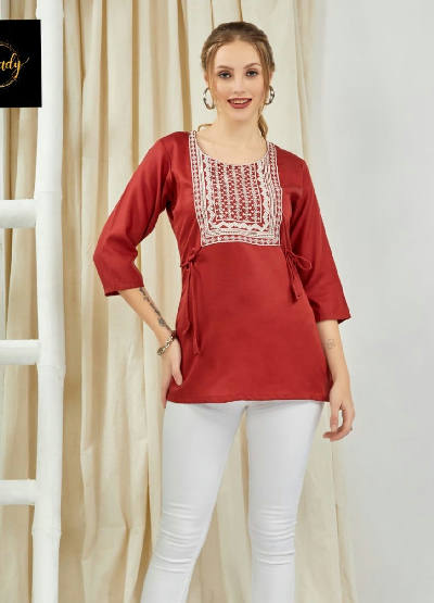 Sofiee tunic